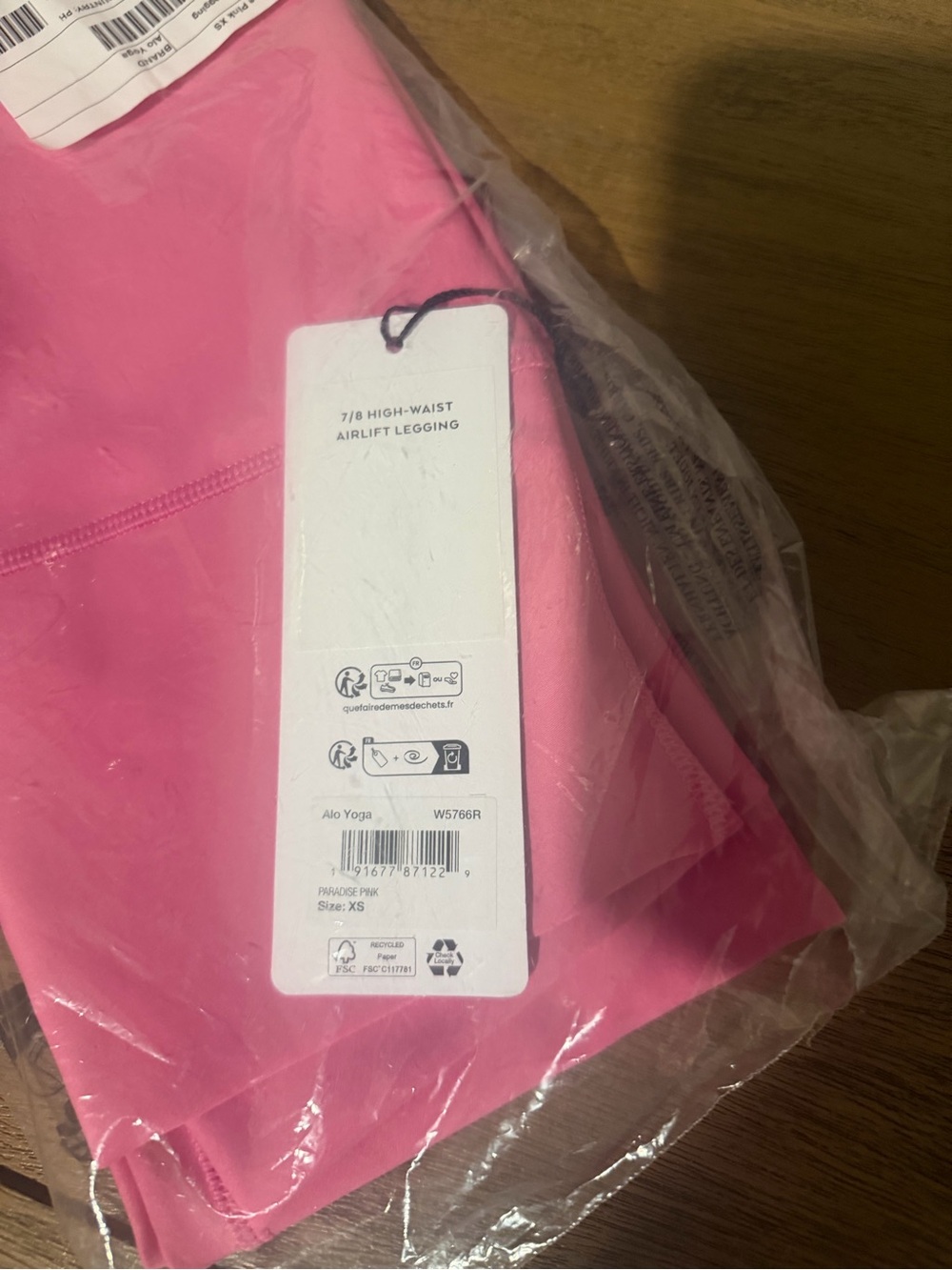 Alo Yoga woman’s ' 7/8 High-Waist Airlift Legging - paradise Pink